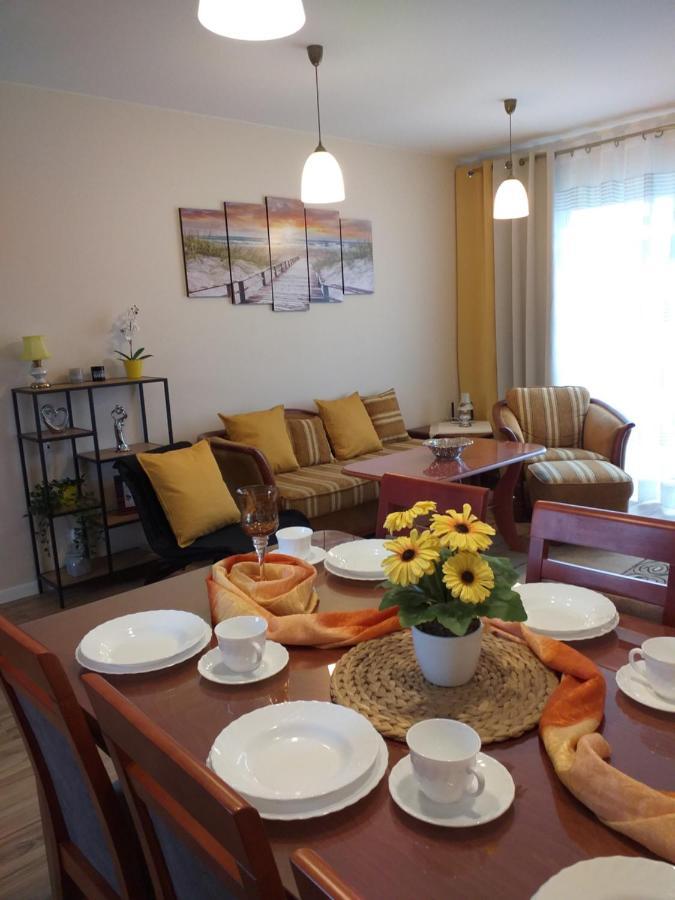 M&K Apartament Sloneczna Wyspa - Sobieszewo, Wyspa Sobieszewska Gdańsk Exteriör bild